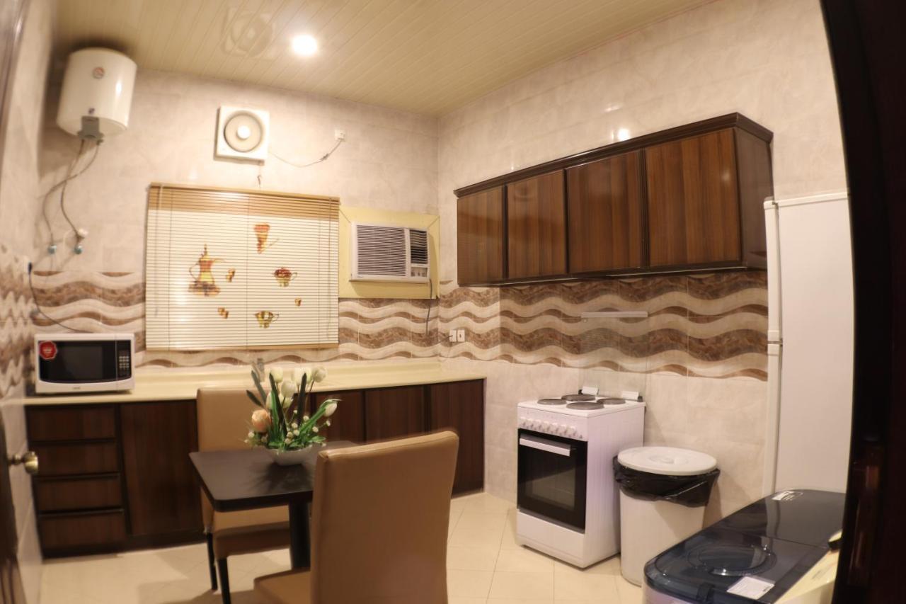 Swat Hotel Apartments Дамам Екстериор снимка