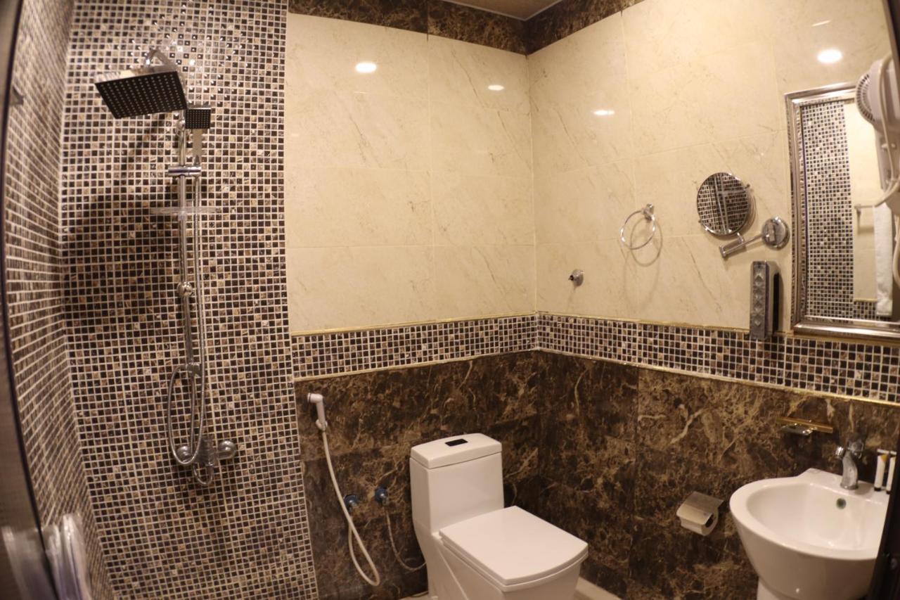 Swat Hotel Apartments Дамам Екстериор снимка
