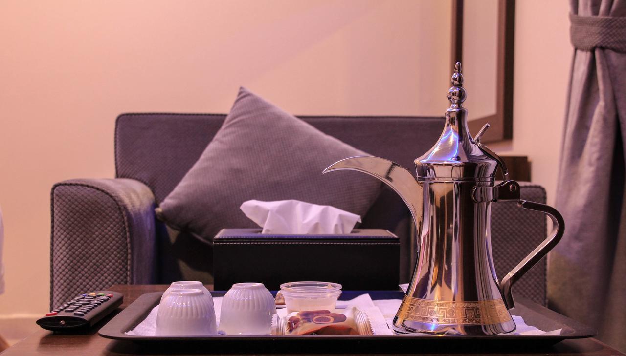 Swat Hotel Apartments Дамам Екстериор снимка